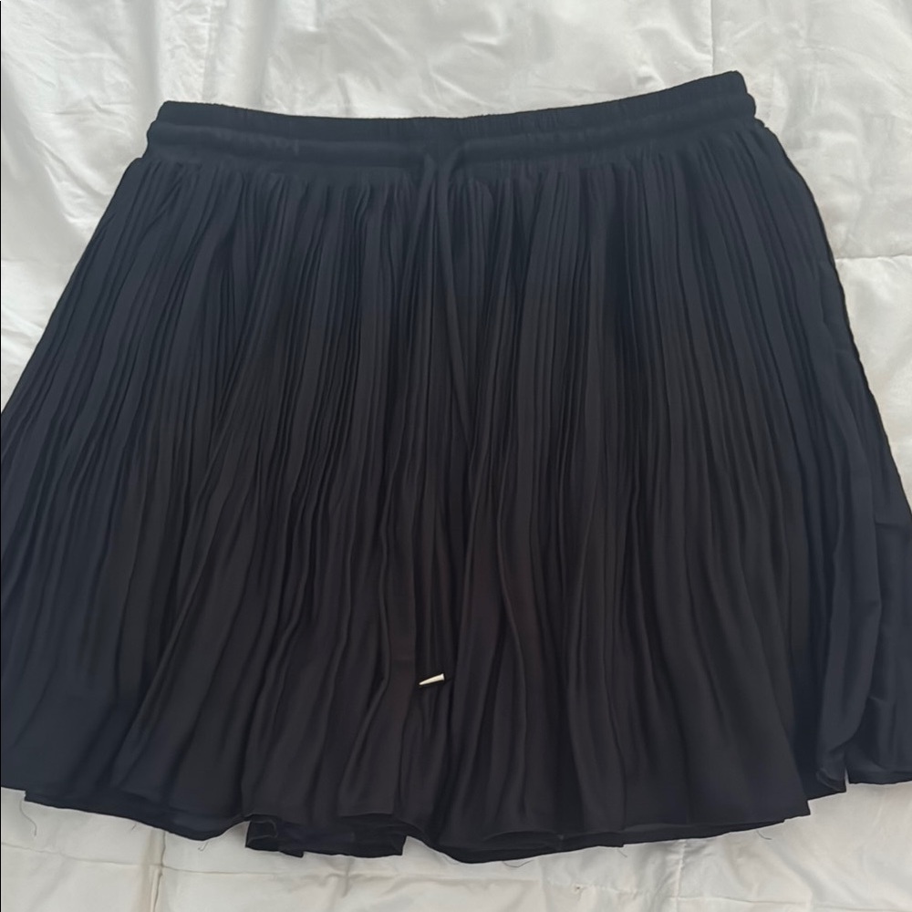 NWT Mustard Seed Black Pleated Mini Skirt